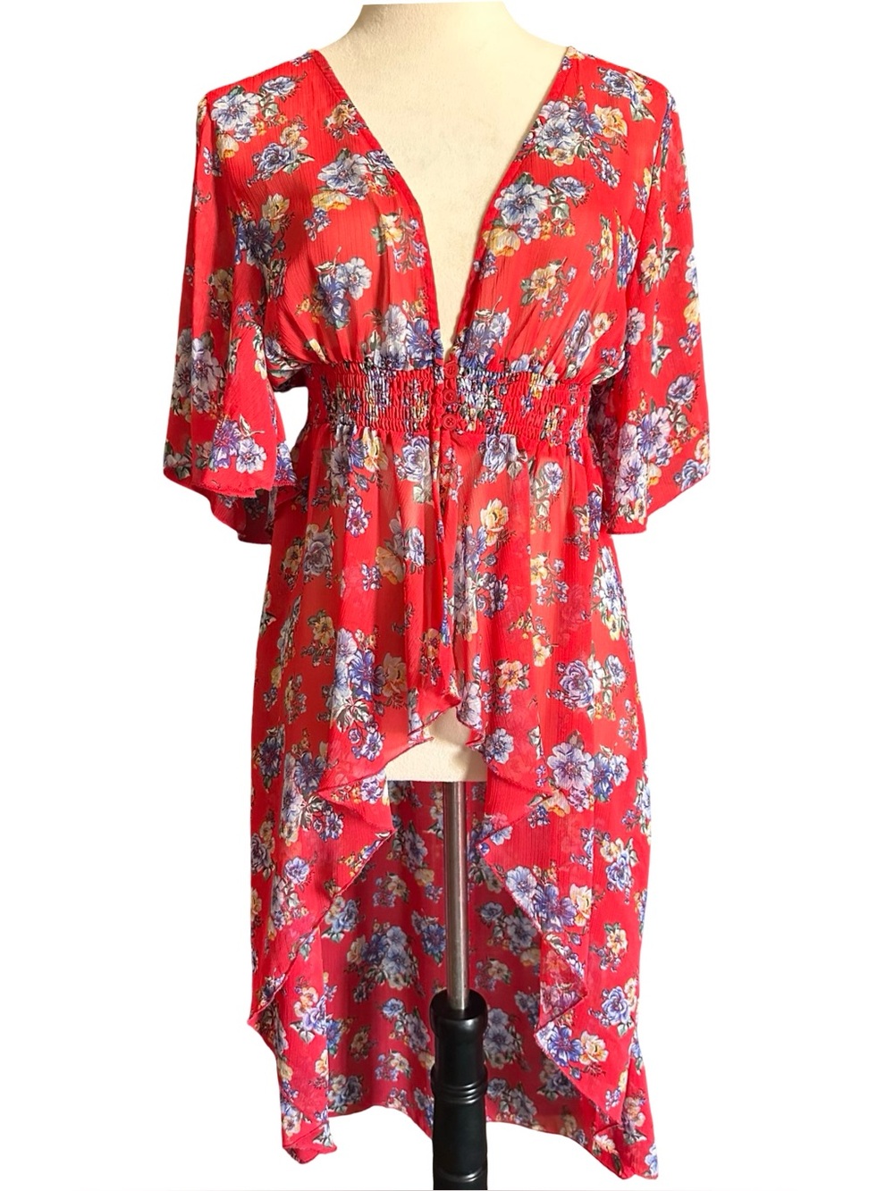 Red Floral V-Neck Smocked Waist Women’s Dress Crave Fame NWOT Crave Fame